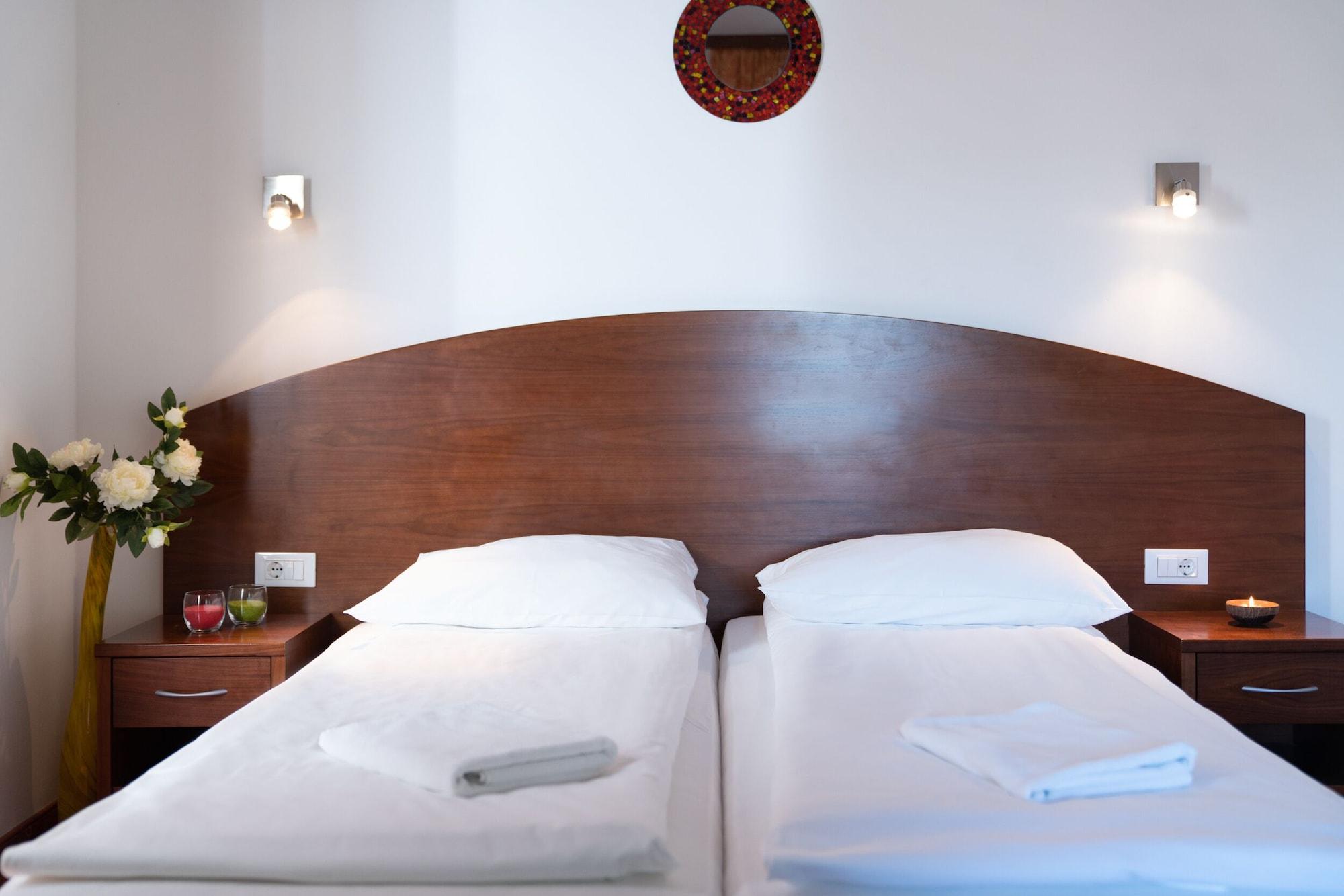 Hotel Medno Eksteriør bilde