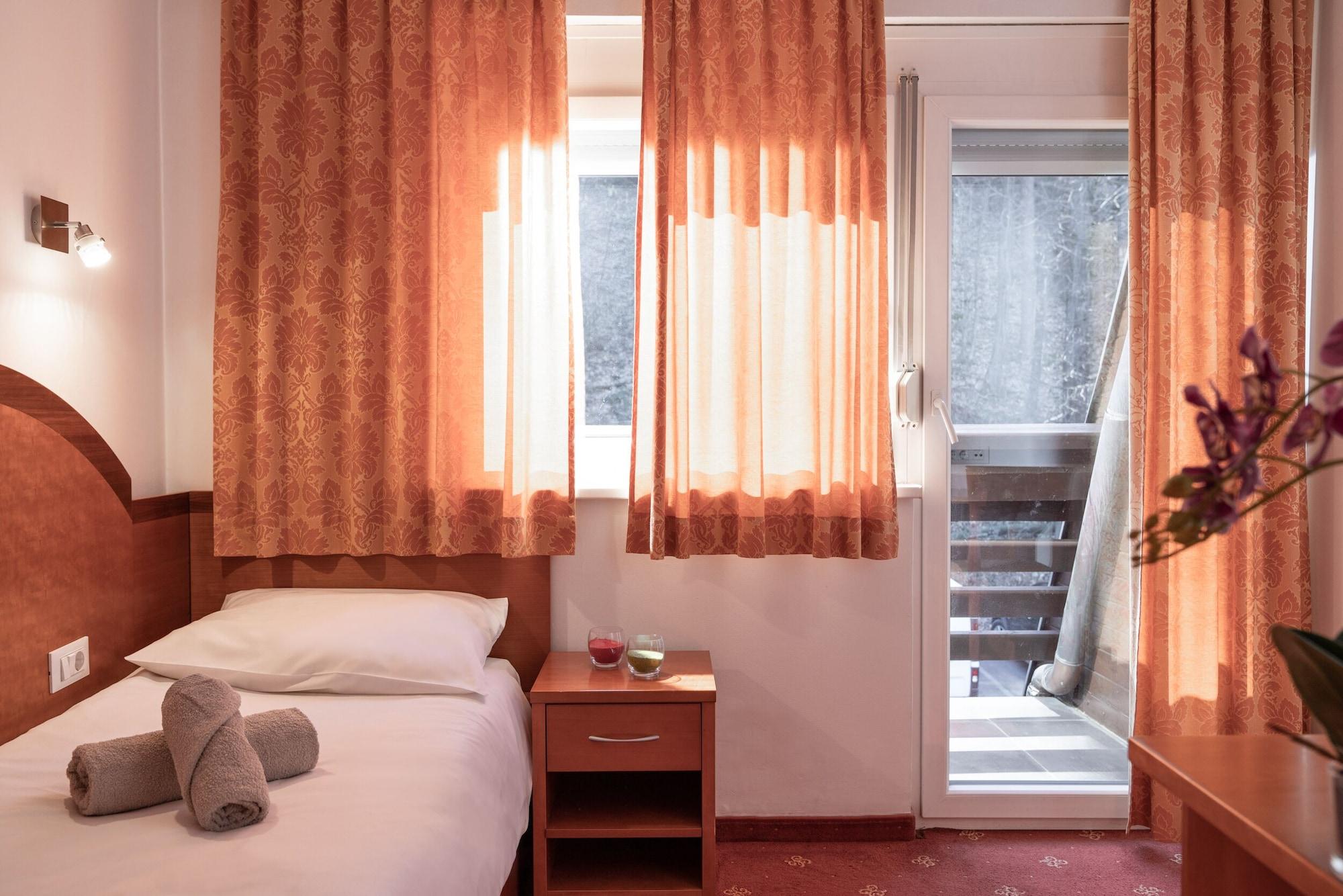 Hotel Medno Eksteriør bilde