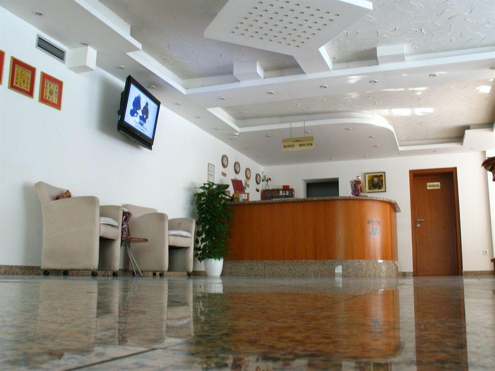 Hotel Medno Eksteriør bilde