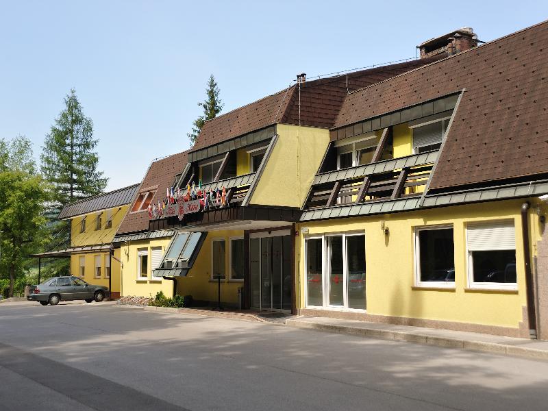 Hotel Medno Eksteriør bilde