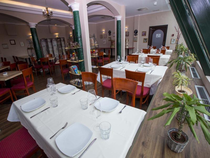 Hotel Medno Eksteriør bilde