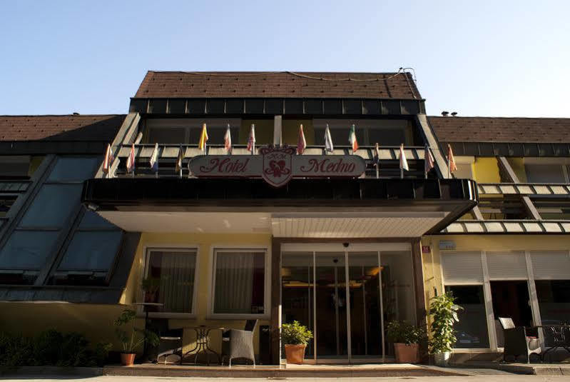 Hotel Medno Eksteriør bilde