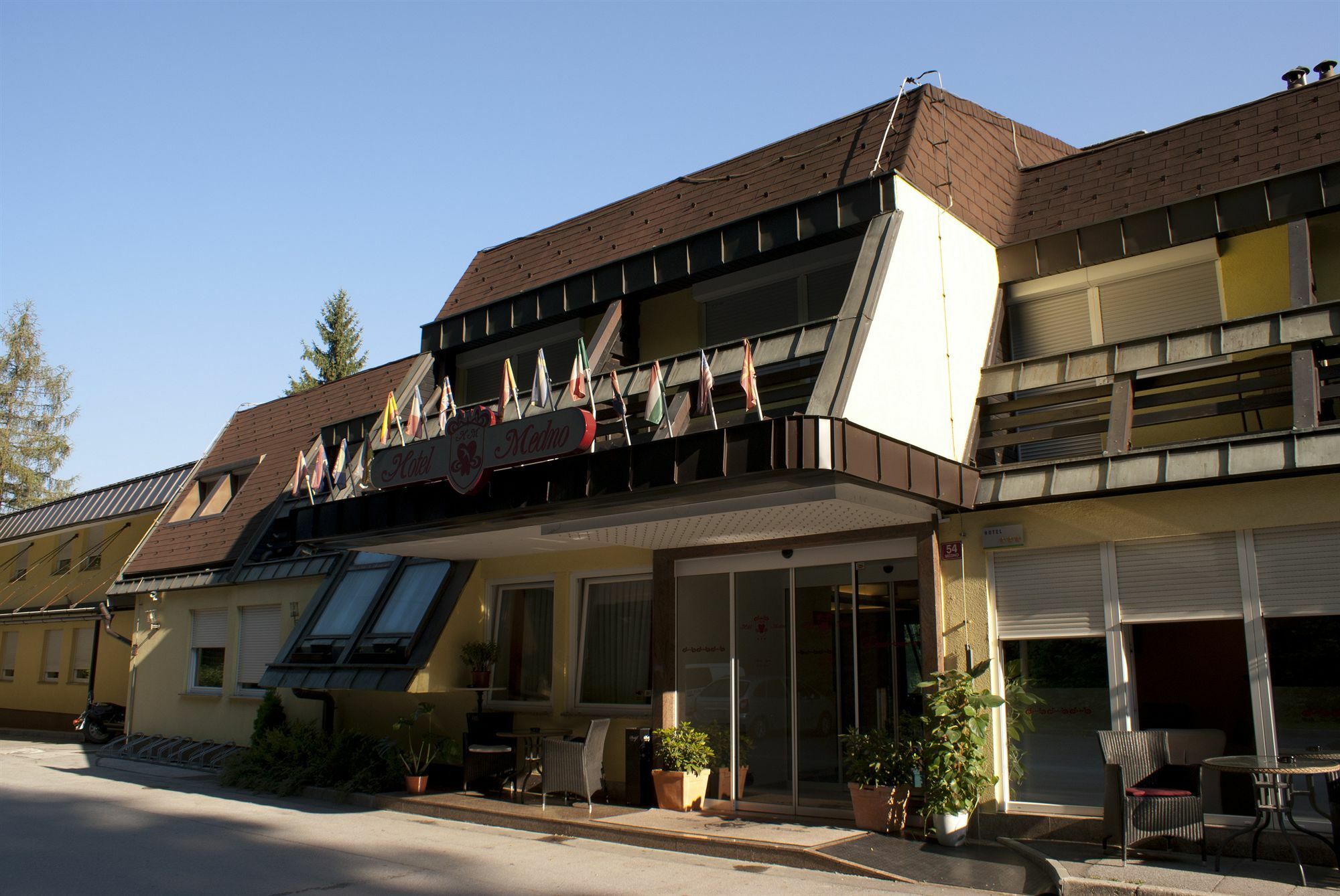 Hotel Medno Eksteriør bilde