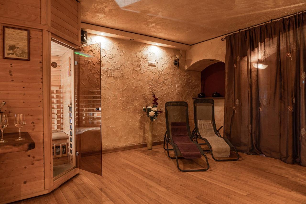 Hotel Medno Eksteriør bilde