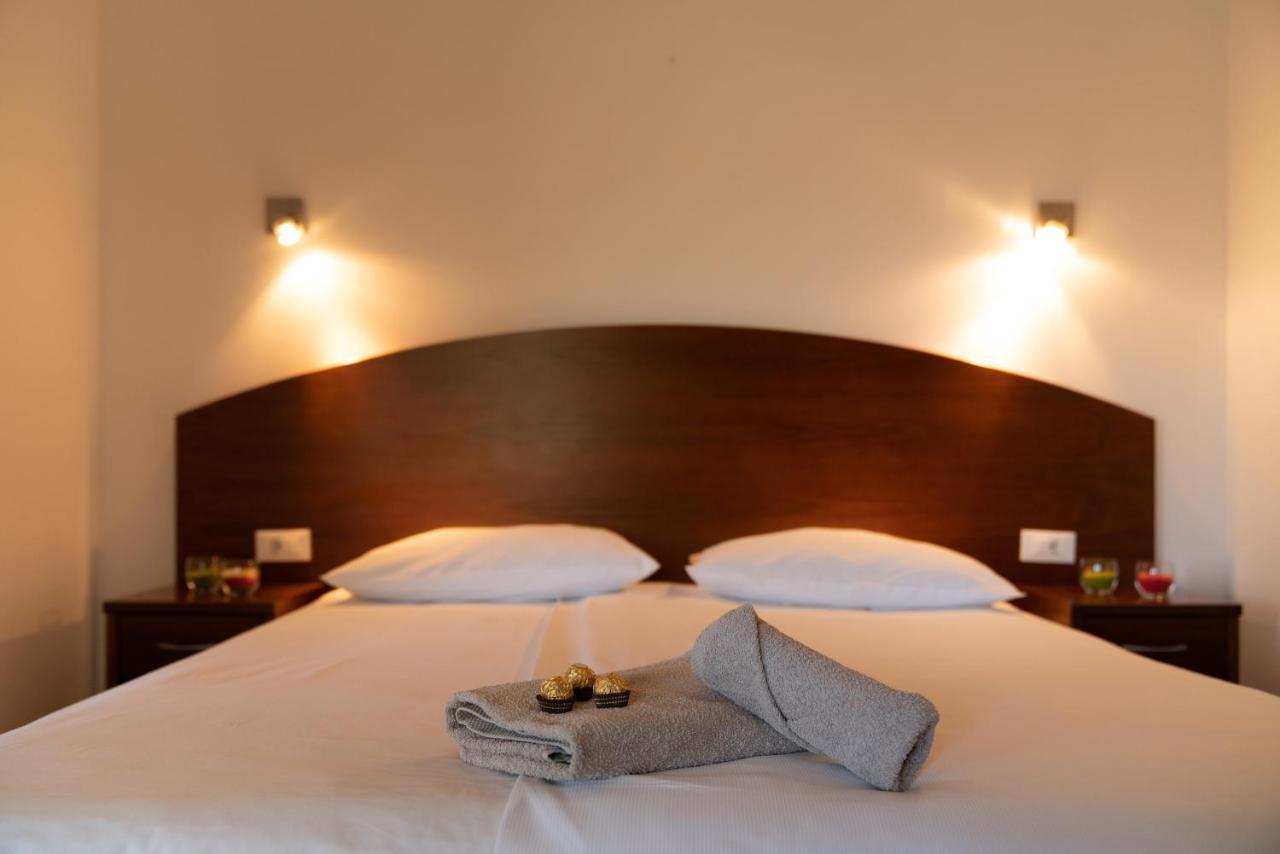 Hotel Medno Eksteriør bilde