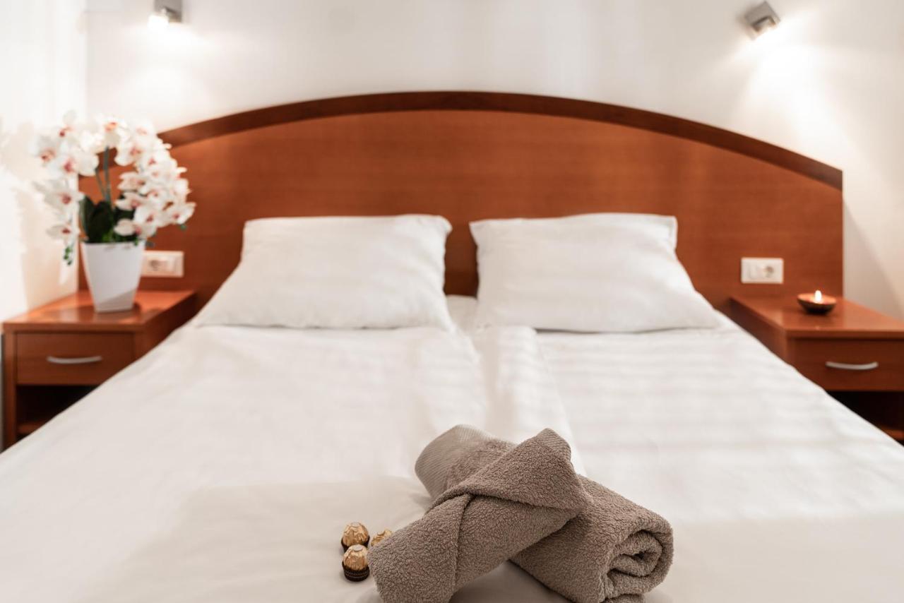 Hotel Medno Eksteriør bilde